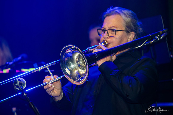 Stage One Big Band - Ælvespeilet Kulturhus