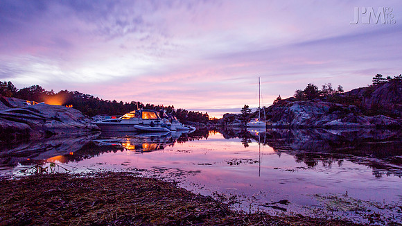 Midnight at Perleporten, Risør