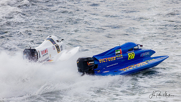 Stefan Hagin (Rowe Powerboat) - Mansoor Al Mansoori (Victory Team)
